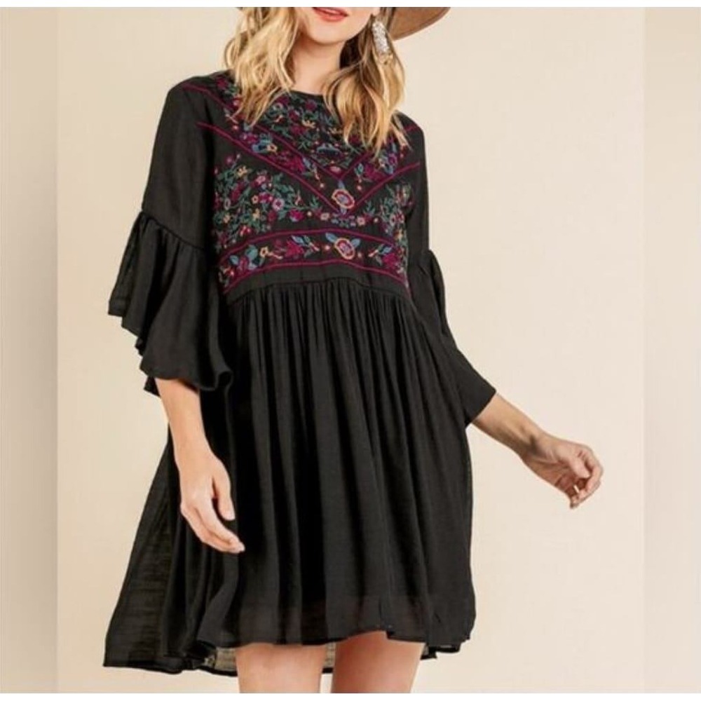 Umgee USA Black Floral Embroidered Babydoll Dress Ruffle Bell Sleeve XL WC0384